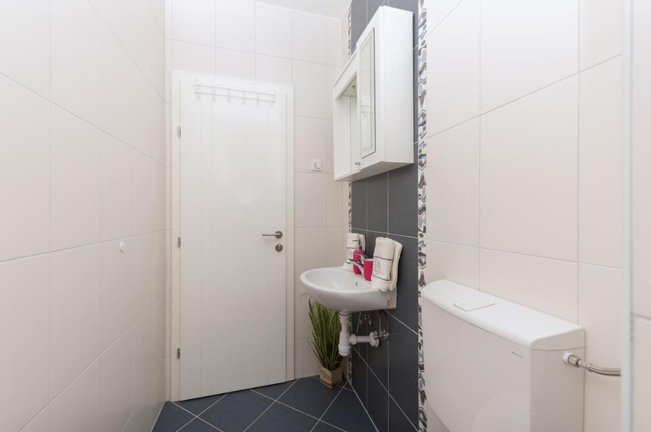 מאקרסקה Long Apartment מראה חיצוני תמונה