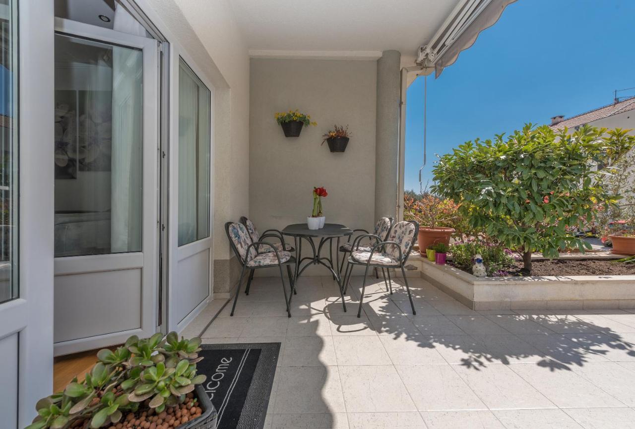 מאקרסקה Long Apartment מראה חיצוני תמונה