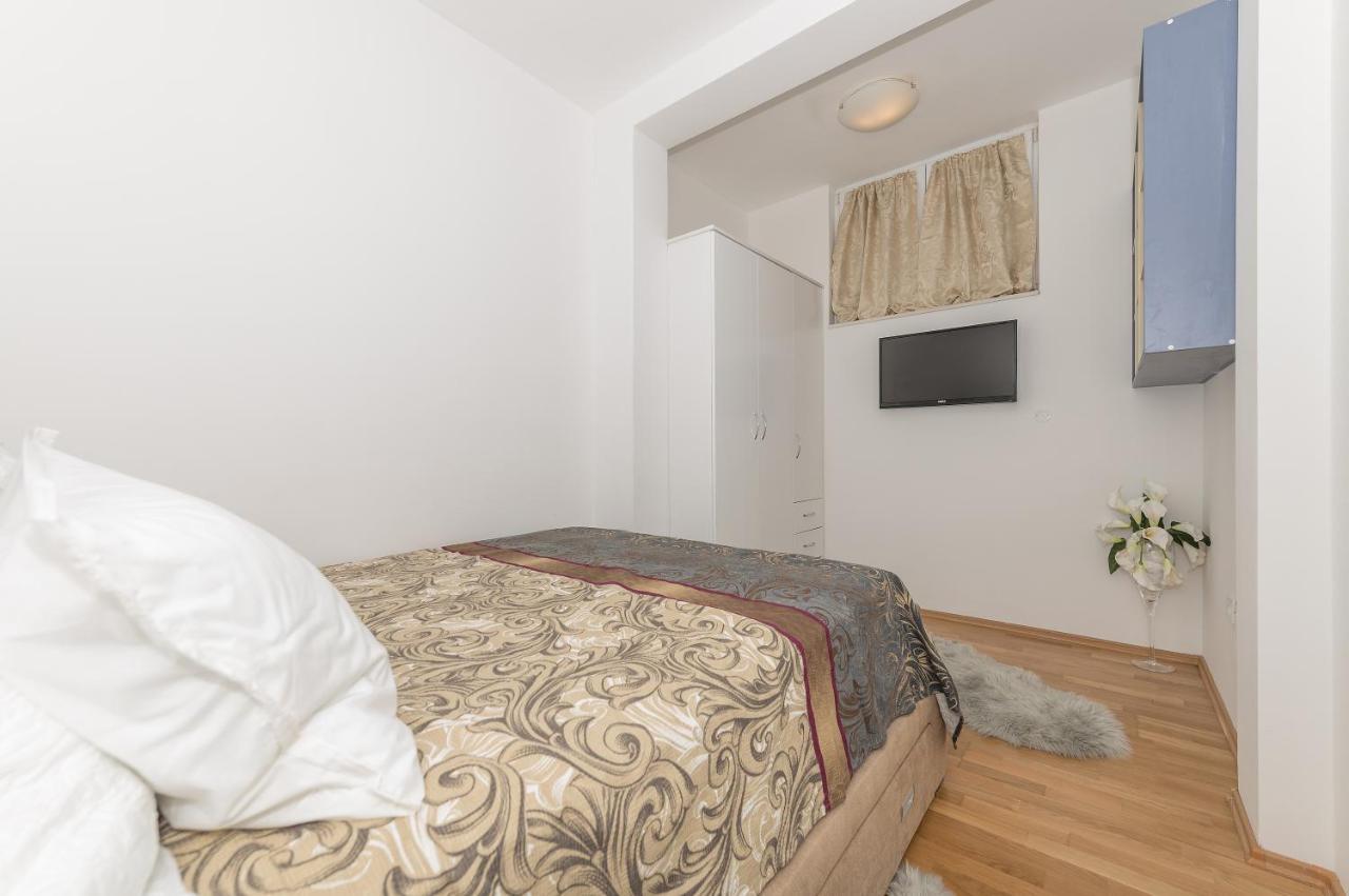 מאקרסקה Long Apartment מראה חיצוני תמונה