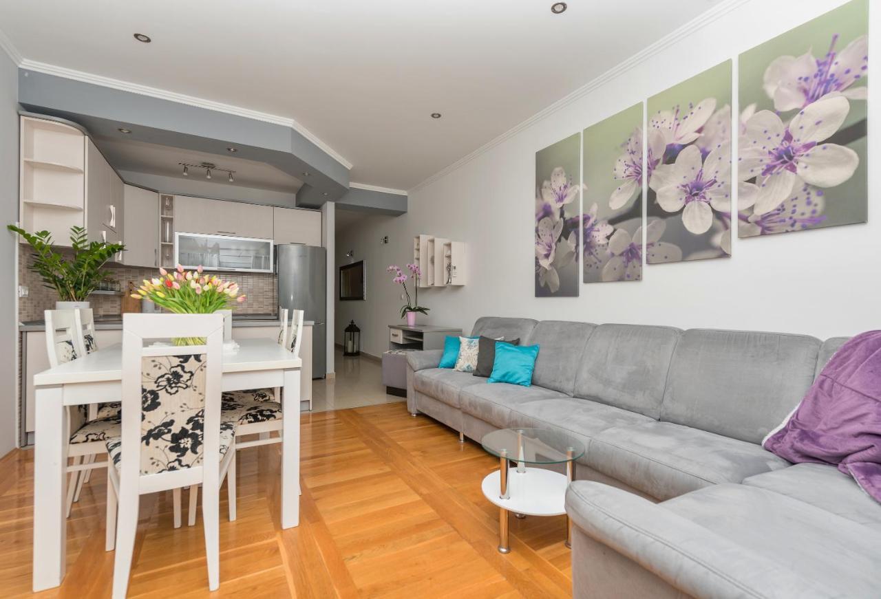 מאקרסקה Long Apartment מראה חיצוני תמונה