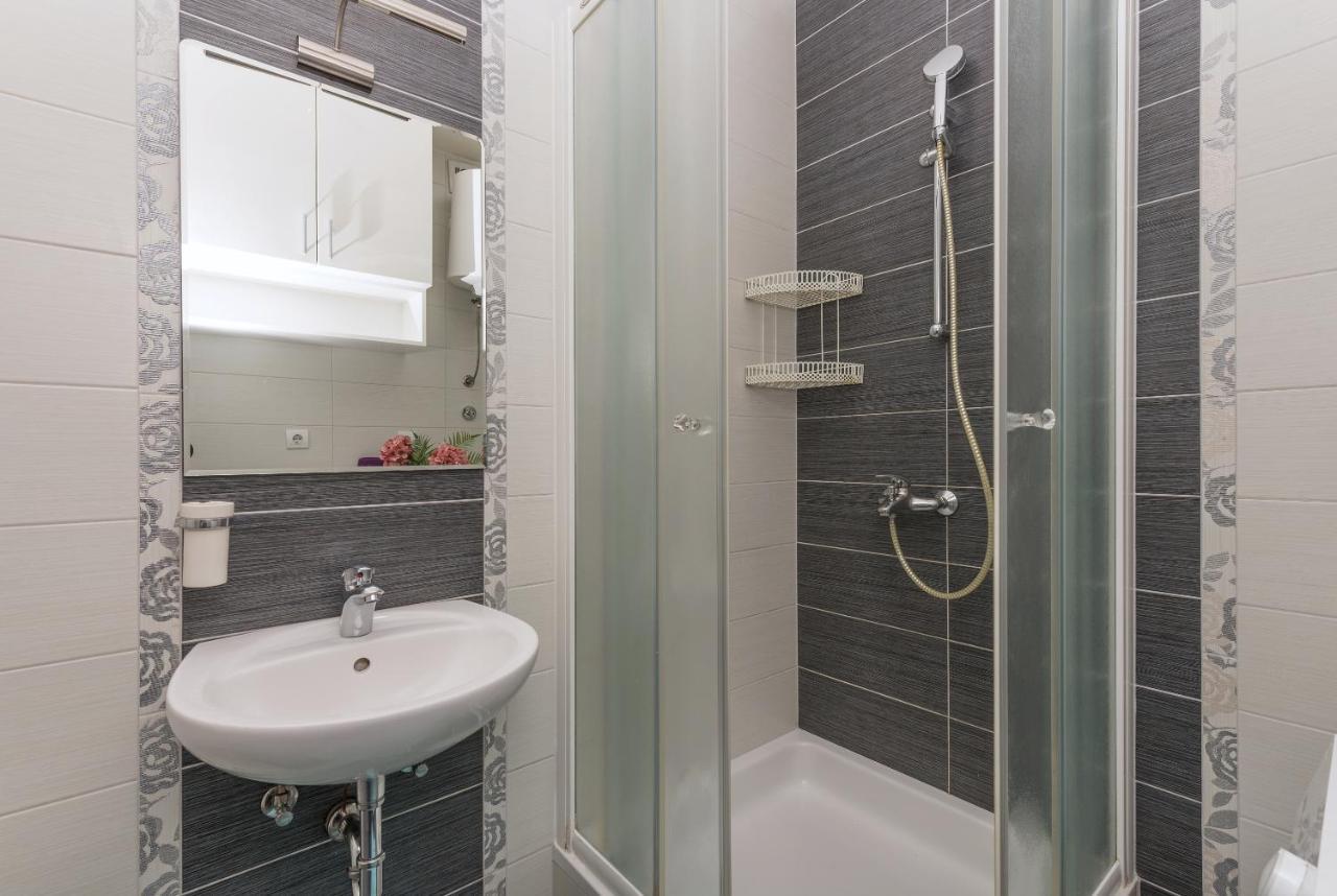 מאקרסקה Long Apartment מראה חיצוני תמונה